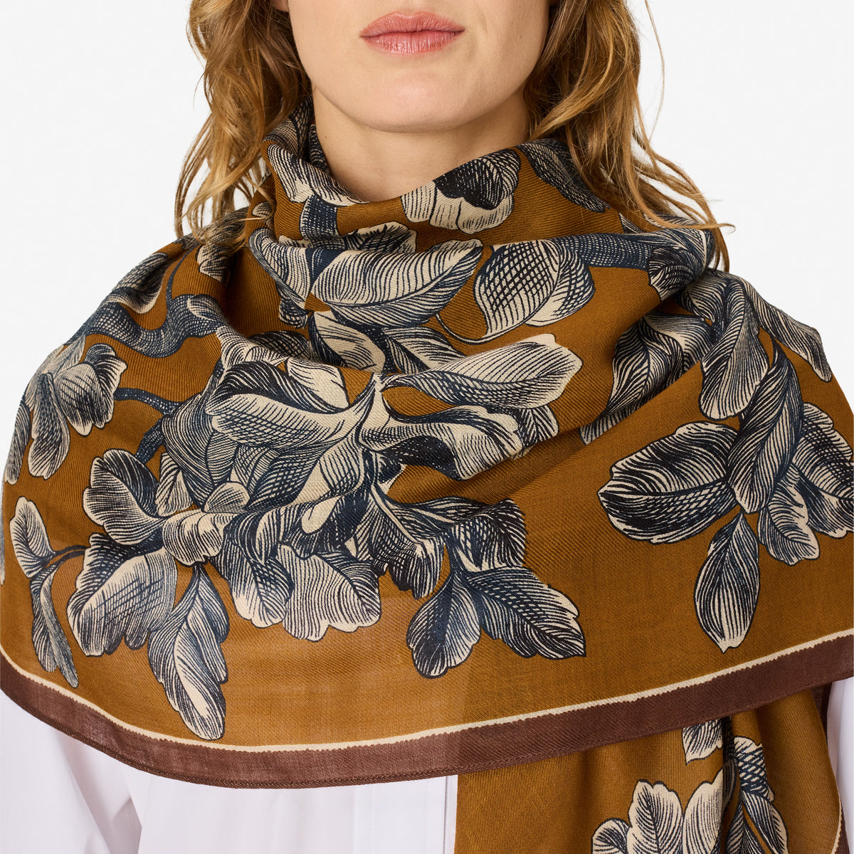 Inoui Editions Square 100 - Arboris - Golden Brown