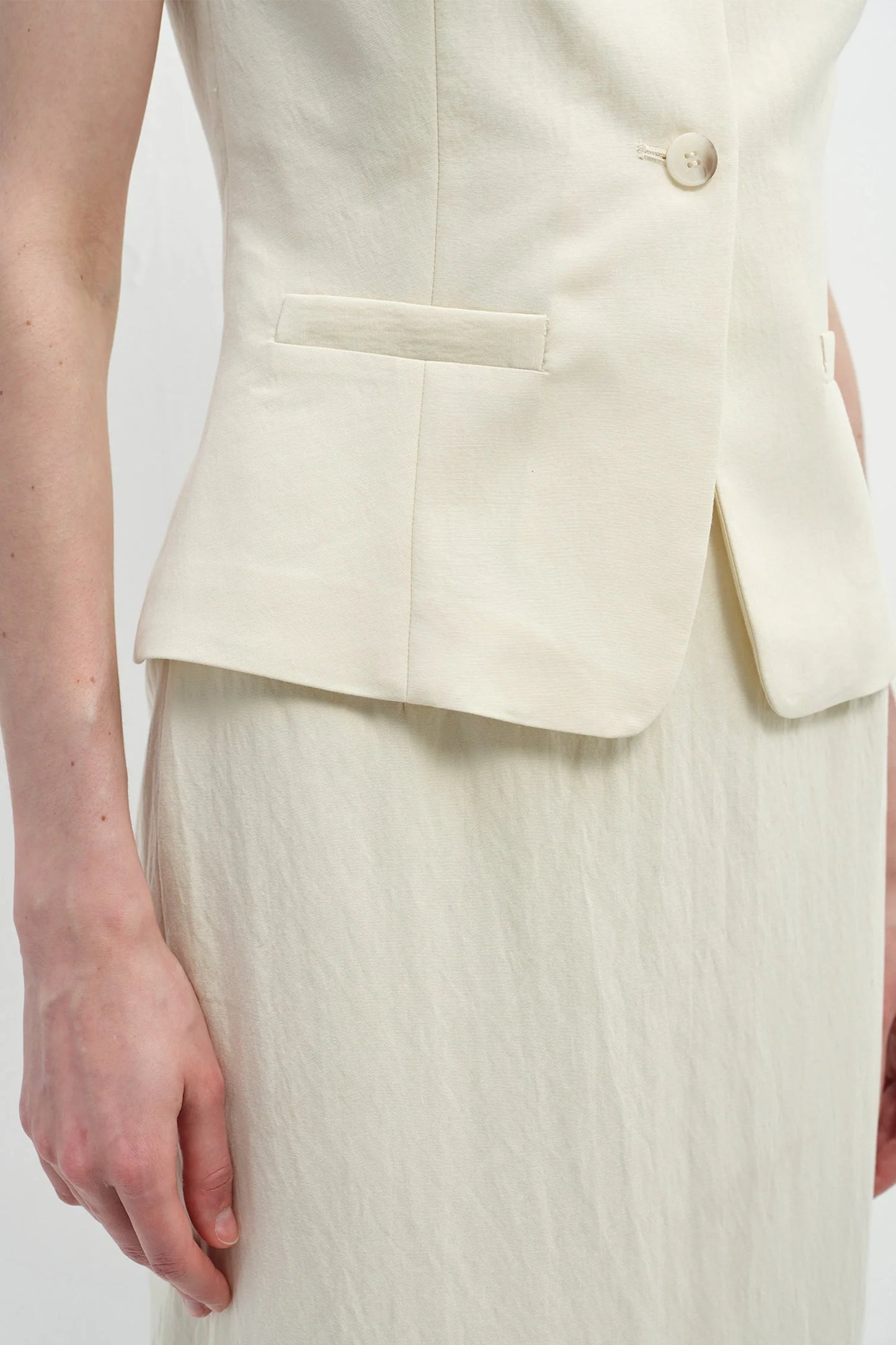 Rue Sophie Elira Button Front Vest