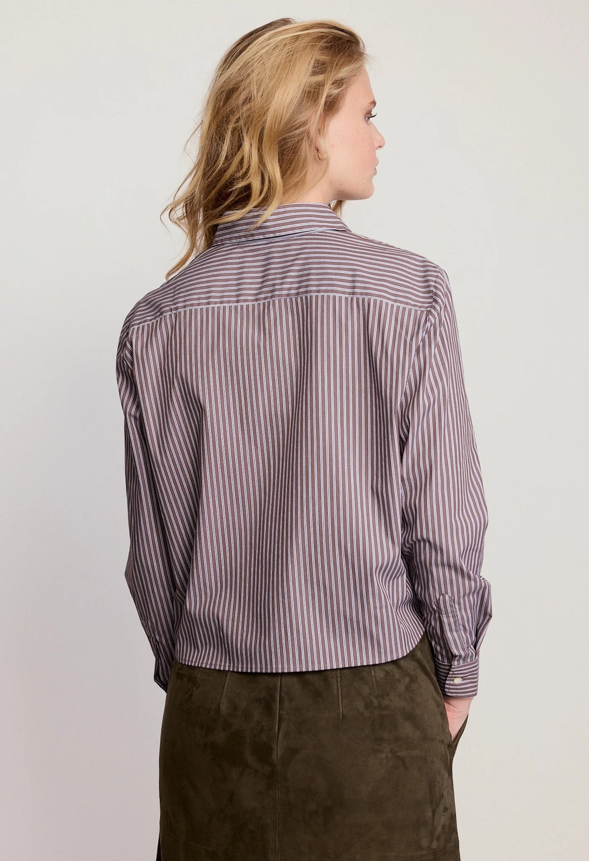 LS Boxy crop brown/white stripe THESHIRT