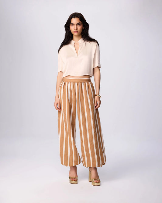 Theo Phaenna shoulder pleat tee- Ivory, Black